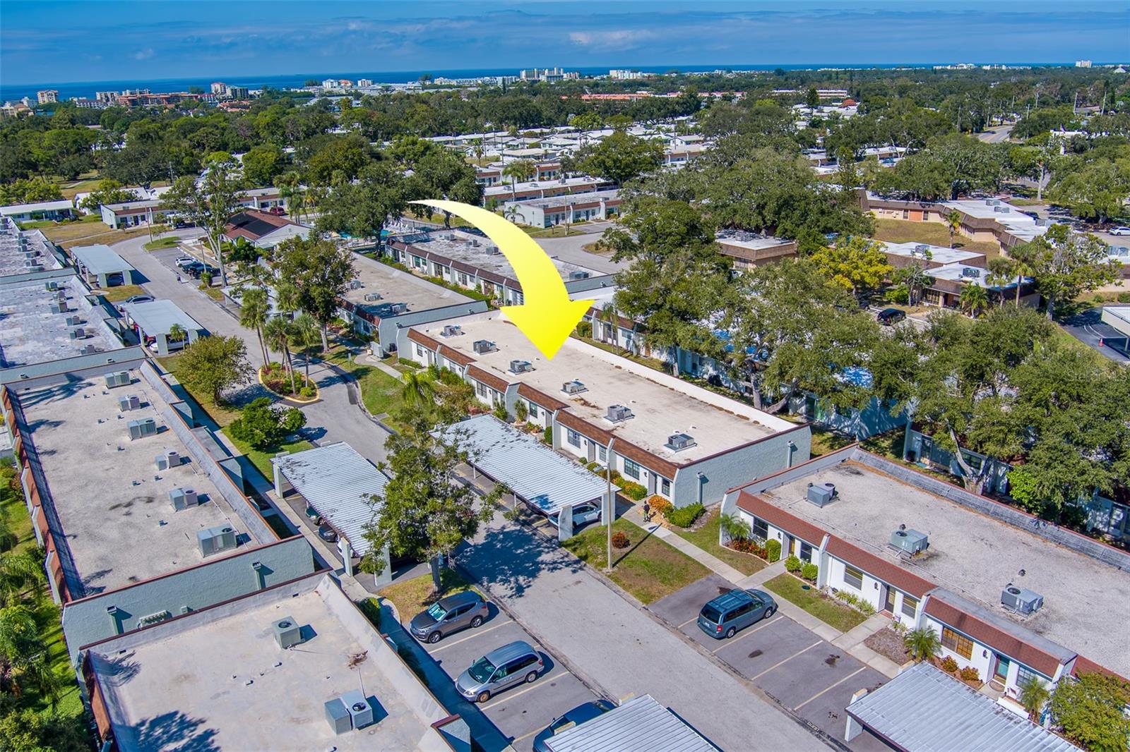 Image 44 of 53 For 13827 Mission Oaks Boulevard