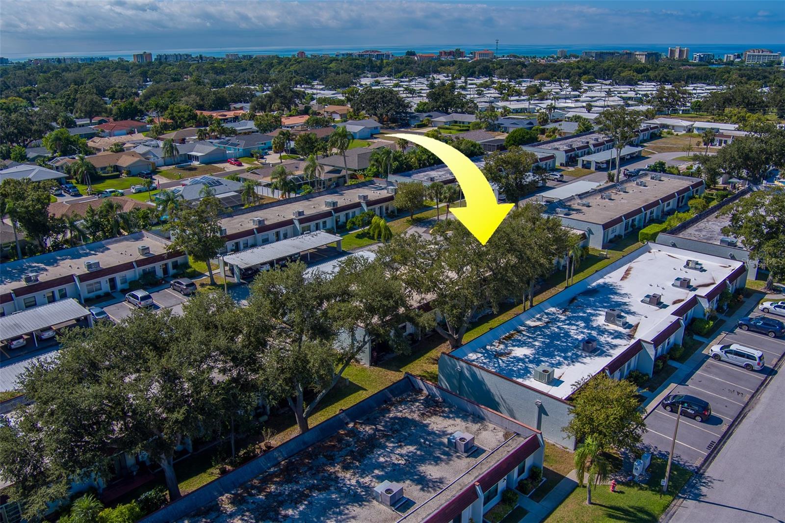 Image 46 of 53 For 13827 Mission Oaks Boulevard