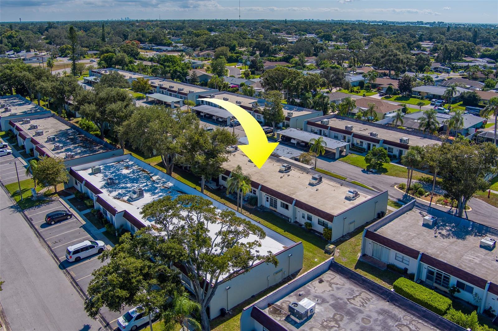 Image 48 of 53 For 13827 Mission Oaks Boulevard