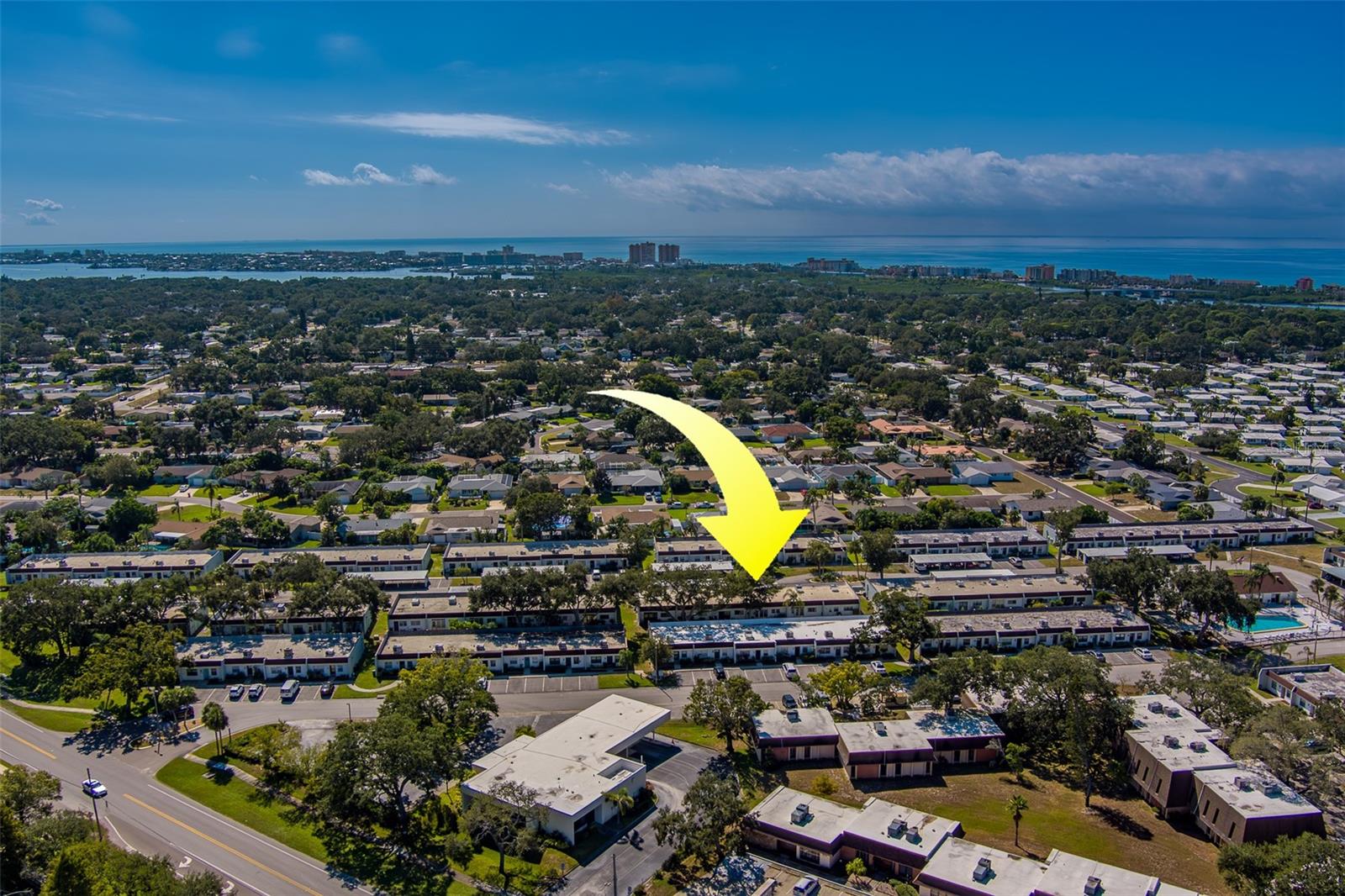 Image 52 of 53 For 13827 Mission Oaks Boulevard