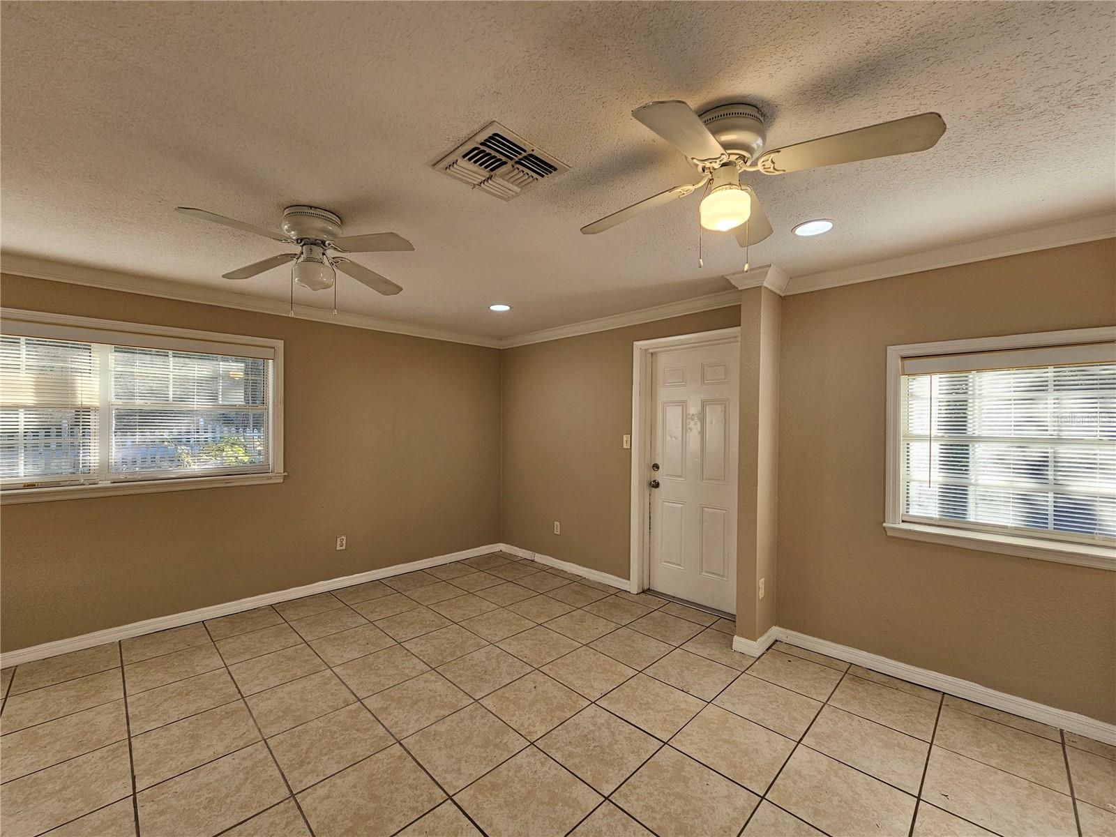 Image 9 of 14 For 1325 Mann Road 1