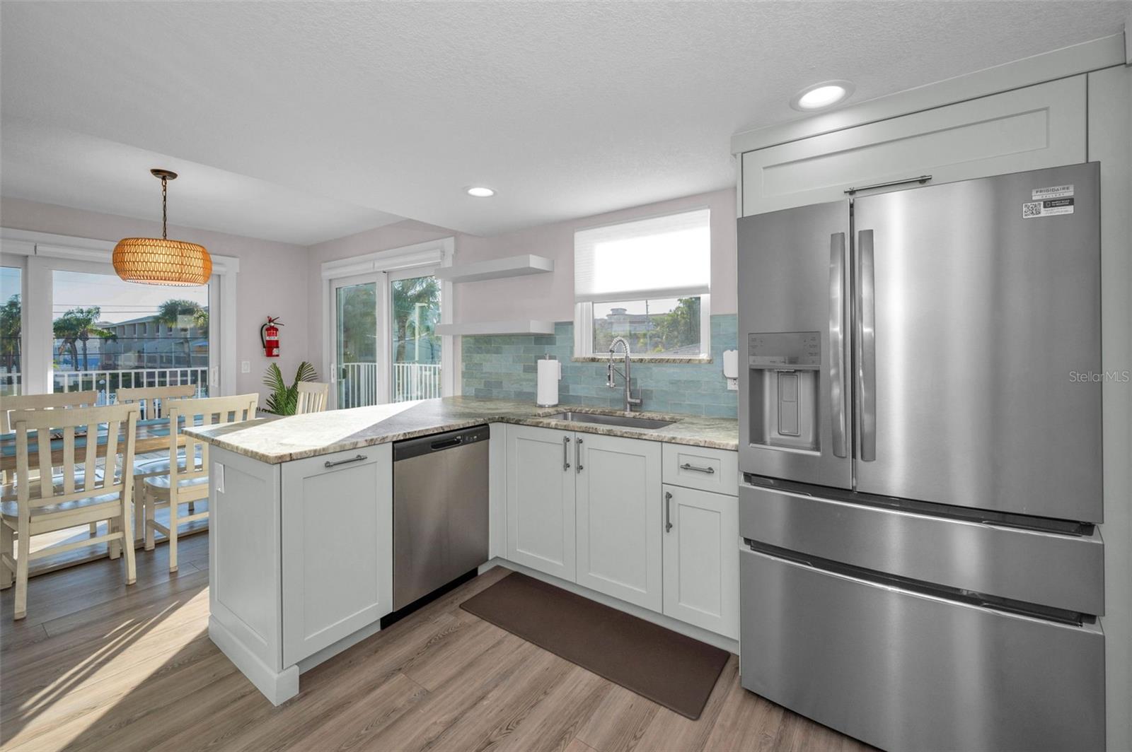 Image 12 of 39 For 106 20th Avenue