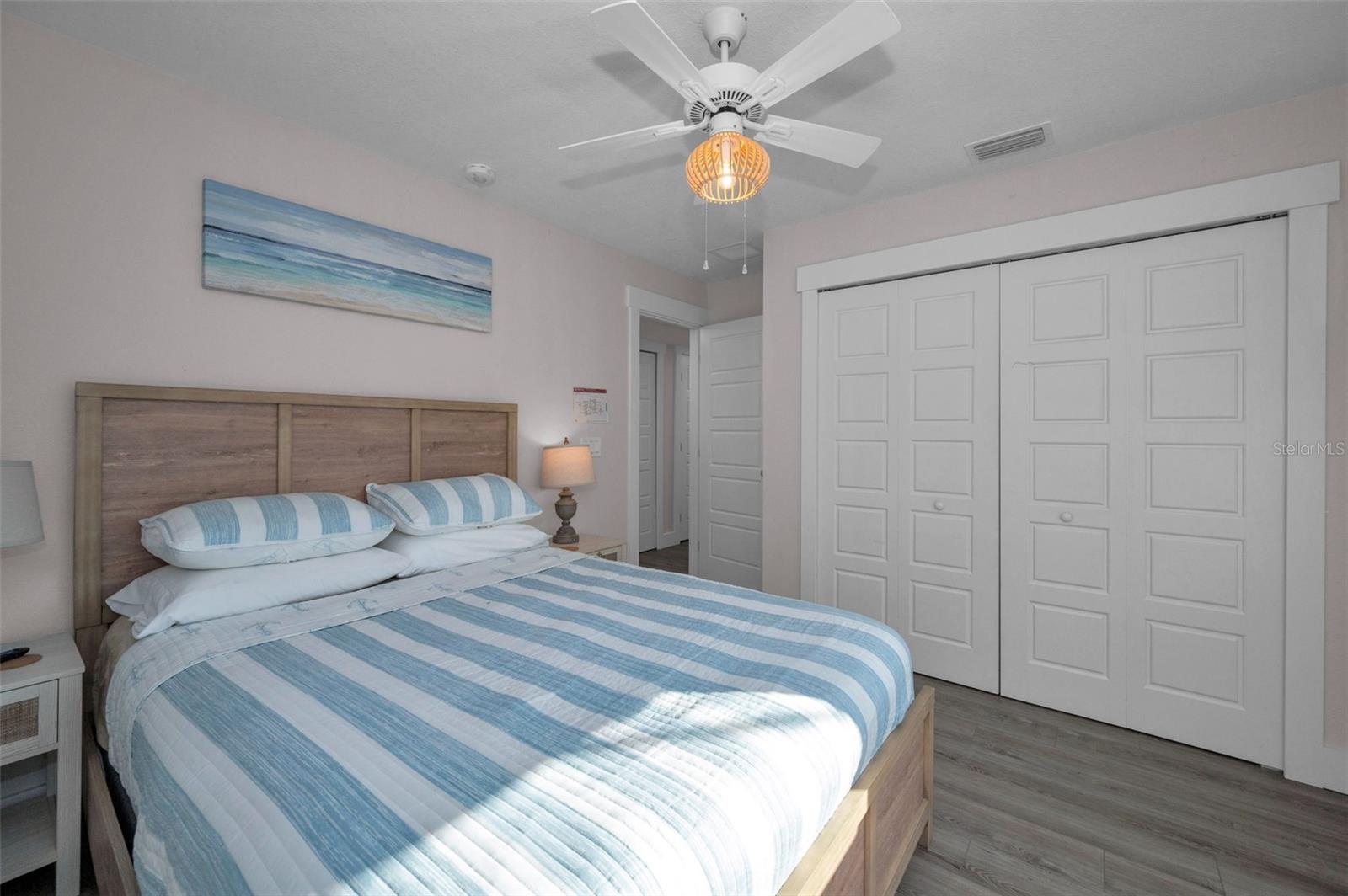 Image 20 of 39 For 106 20th Avenue