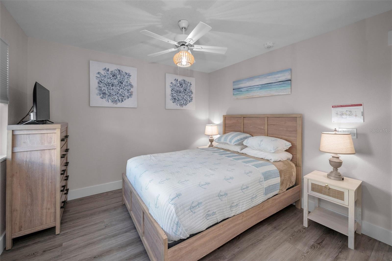 Image 27 of 39 For 106 20th Avenue