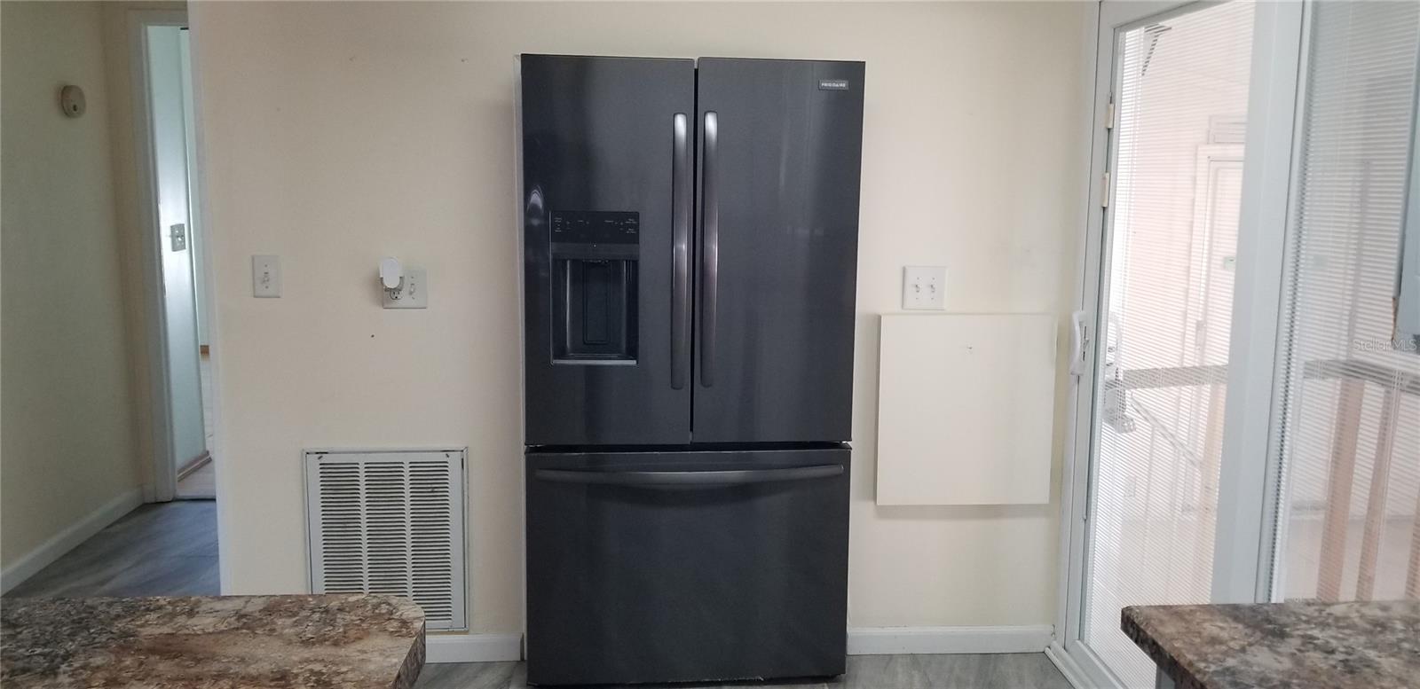 Image 12 of 34 For 3835 Lomi Lomi Drive