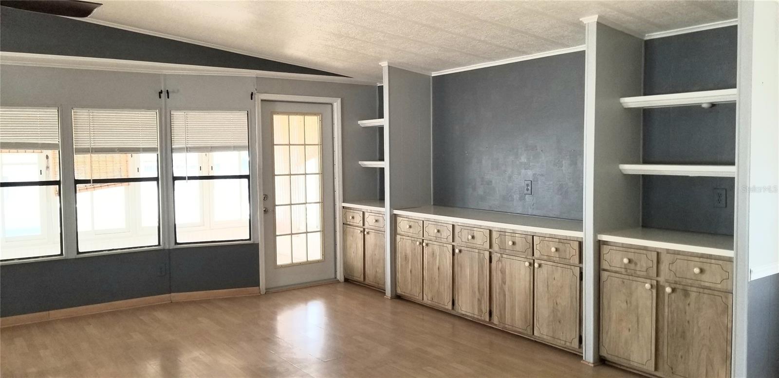 Image 19 of 34 For 3835 Lomi Lomi Drive