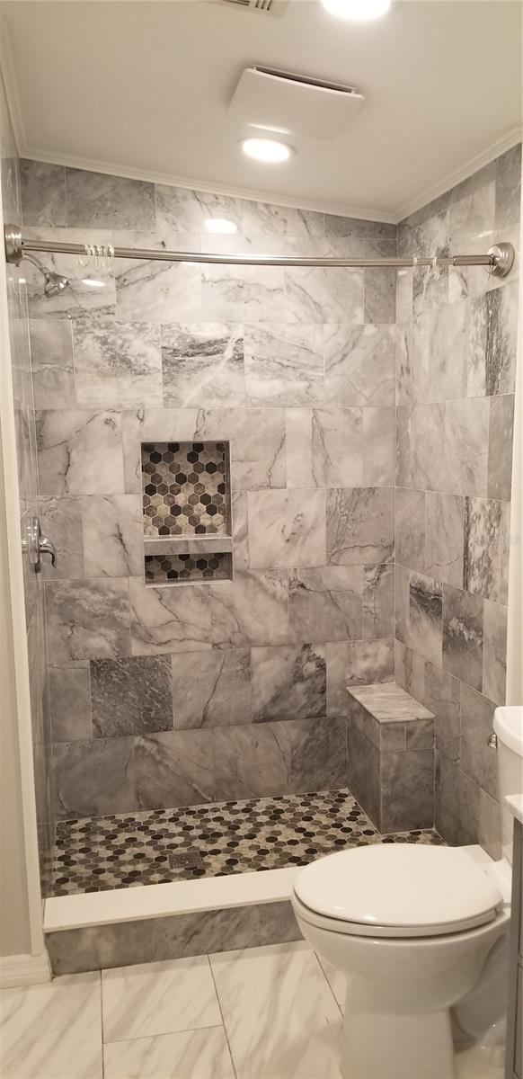 Image 33 of 34 For 3835 Lomi Lomi Drive