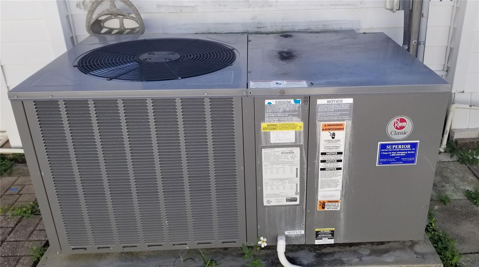 Image 7 of 34 For 3835 Lomi Lomi Drive