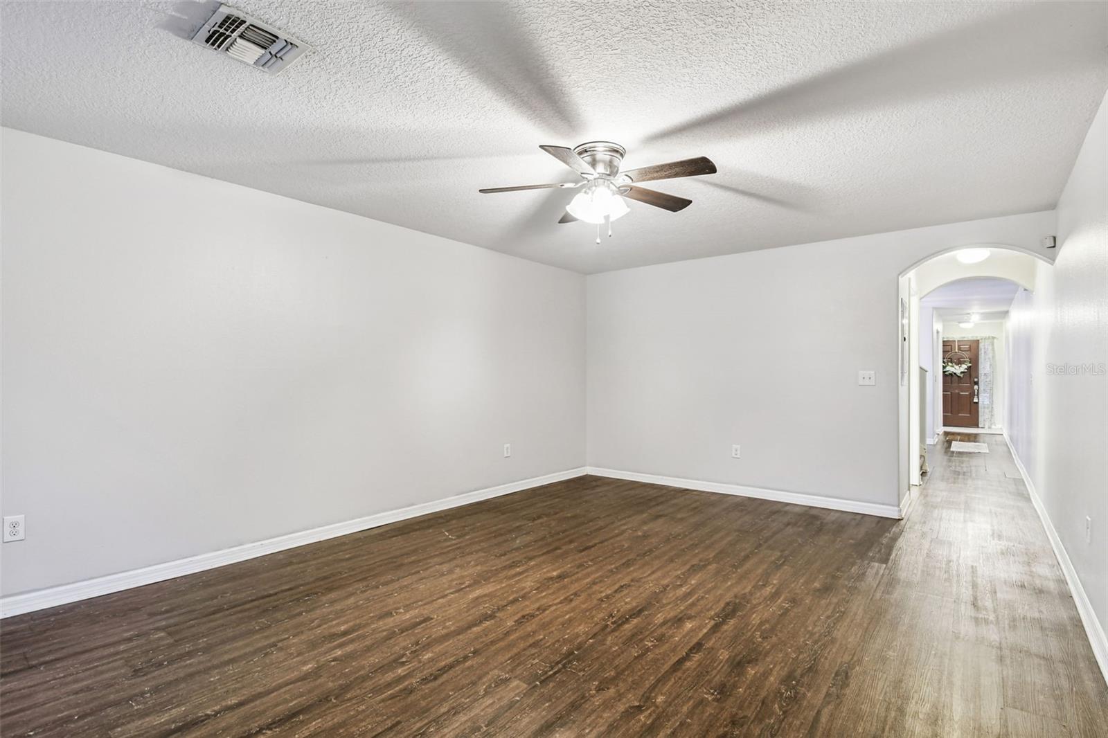 Image 12 of 28 For 37669 Aaralyn Road