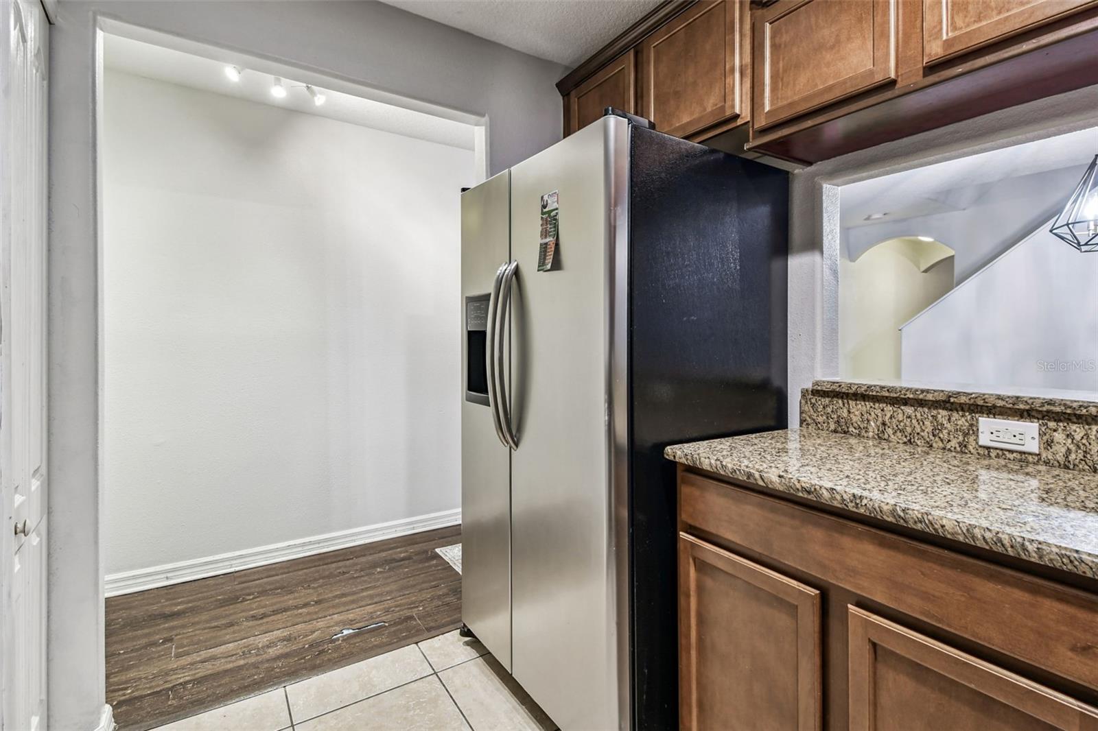 Image 3 of 28 For 37669 Aaralyn Road