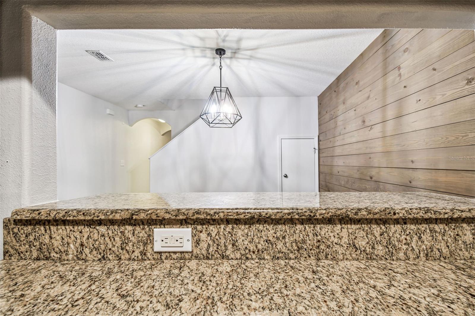 Image 4 of 28 For 37669 Aaralyn Road