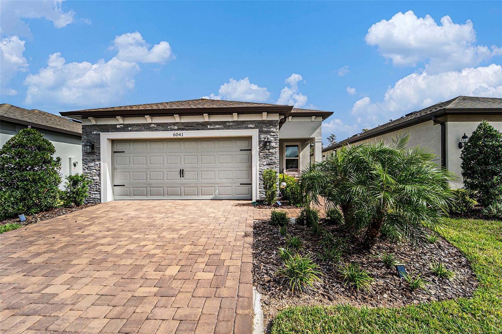 Image 2 of 31 For 6041 Shorebird Branch