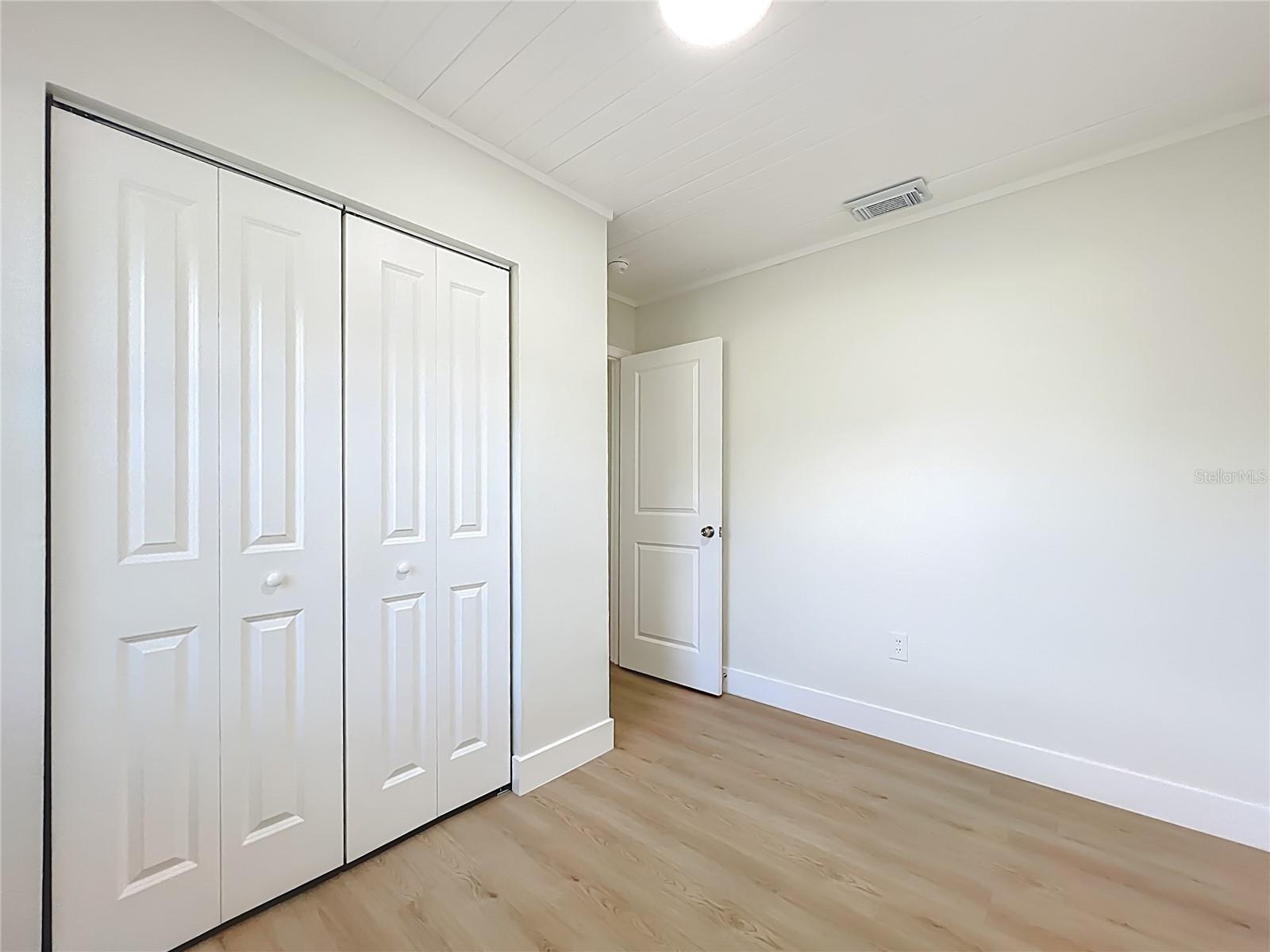 Image 19 of 29 For 3910 Orange Avenue