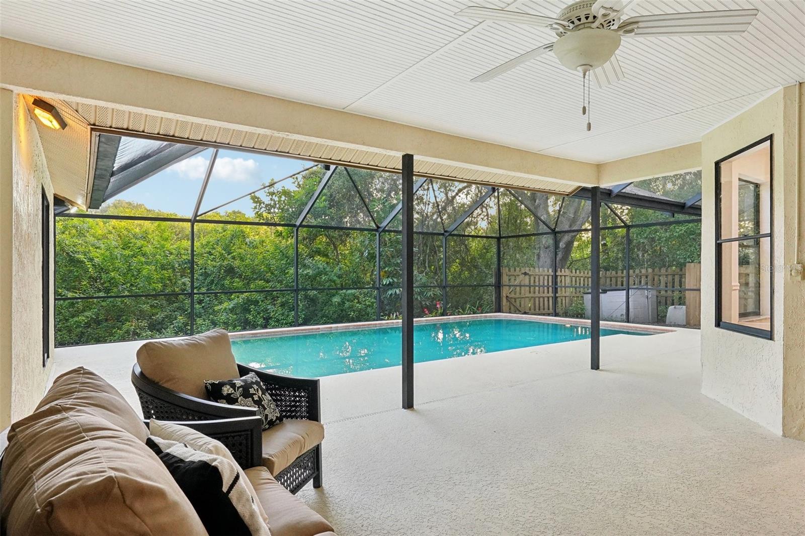 Image 20 of 44 For 2990 Longbrooke Way