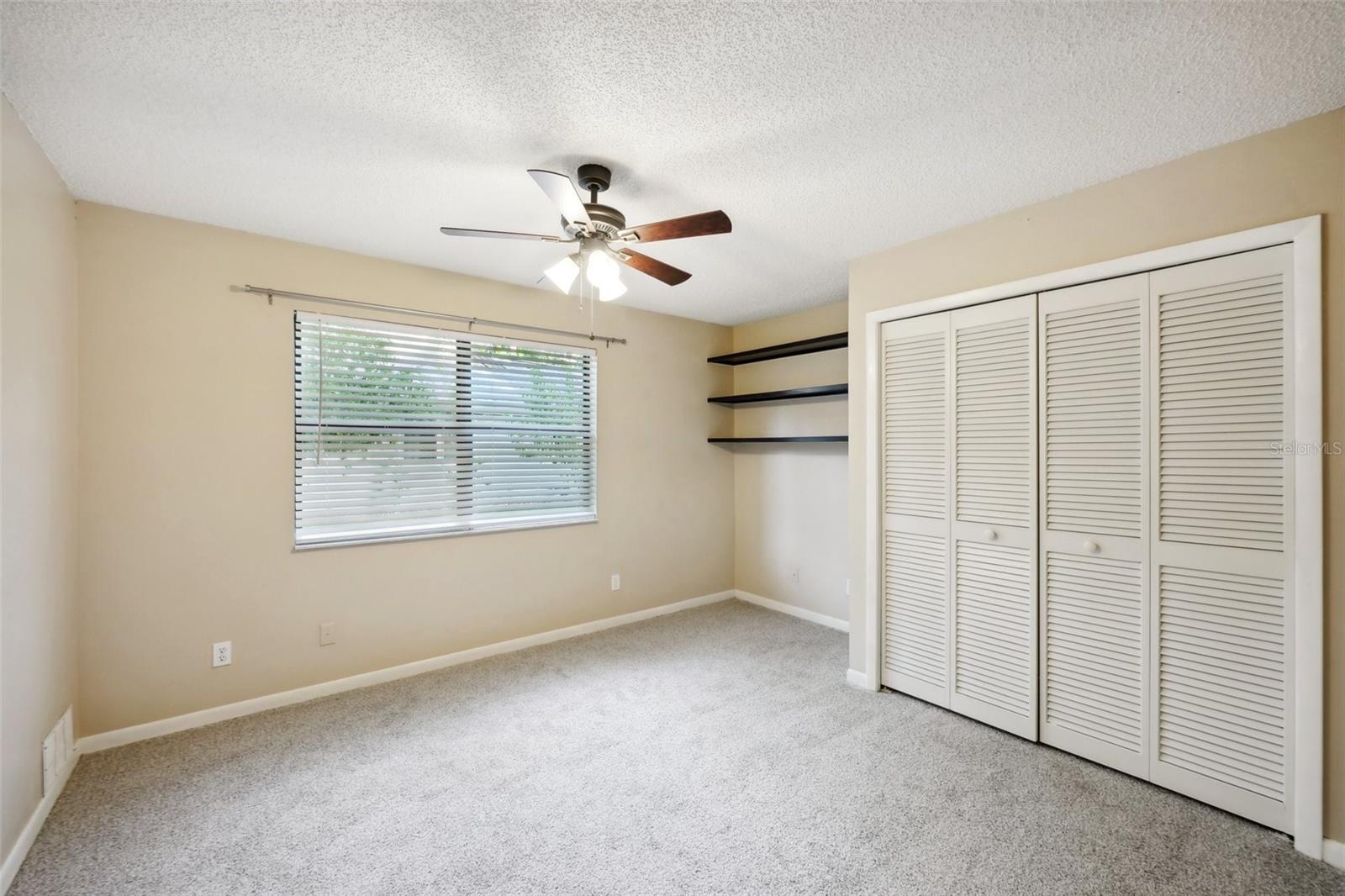 Image 27 of 44 For 2990 Longbrooke Way