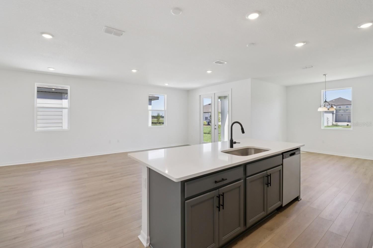 Image 18 of 37 For 30162 Rustic Mill Street