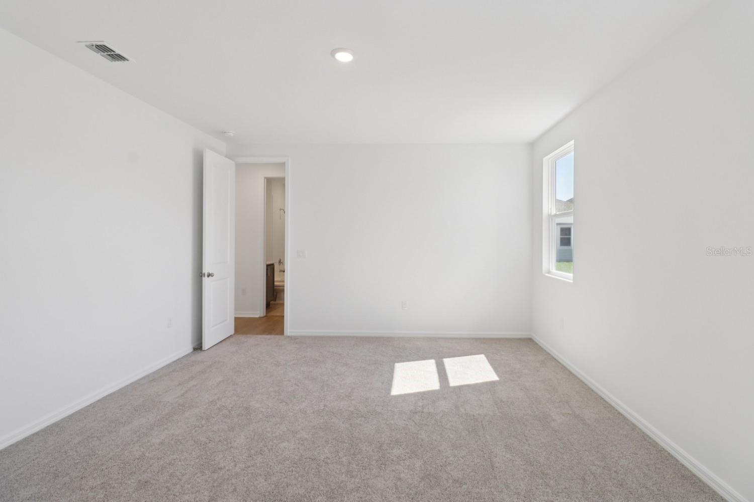 Image 29 of 37 For 30162 Rustic Mill Street