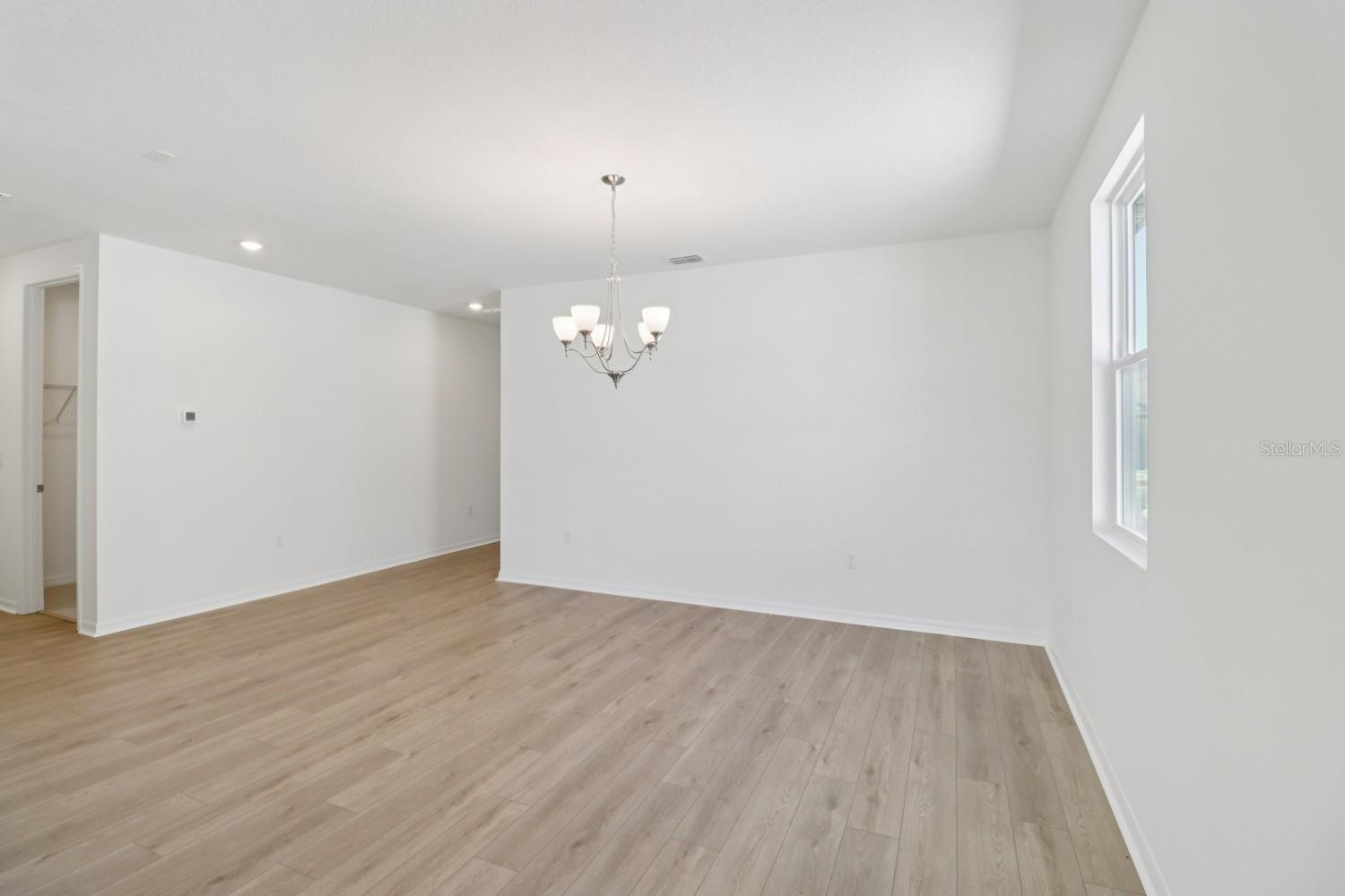 Image 7 of 37 For 30162 Rustic Mill Street