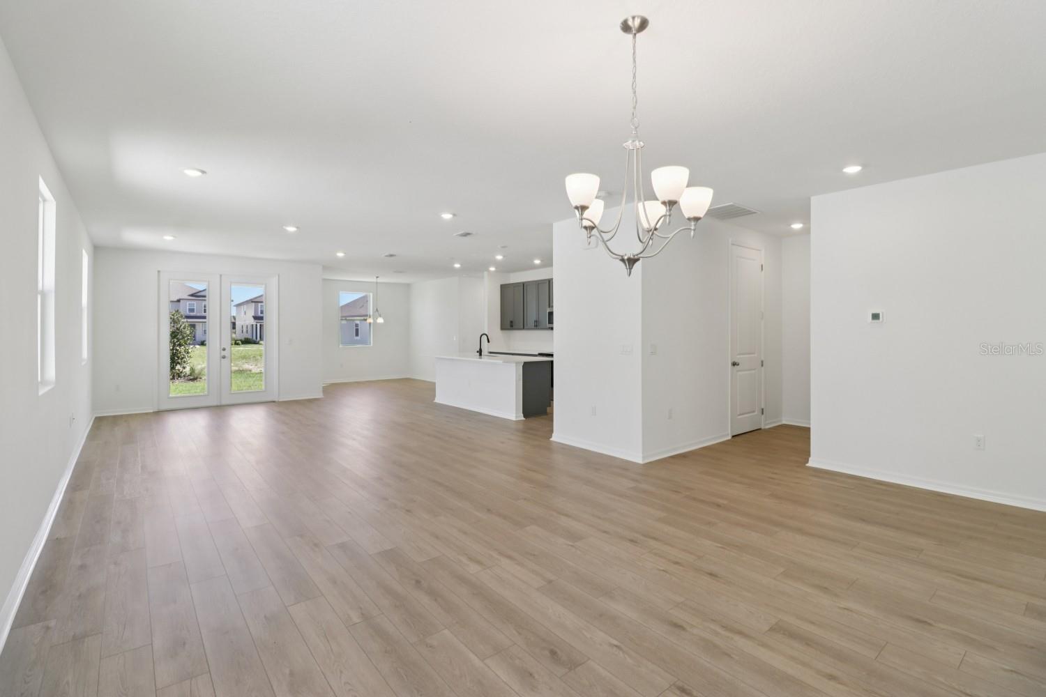 Image 8 of 37 For 30162 Rustic Mill Street