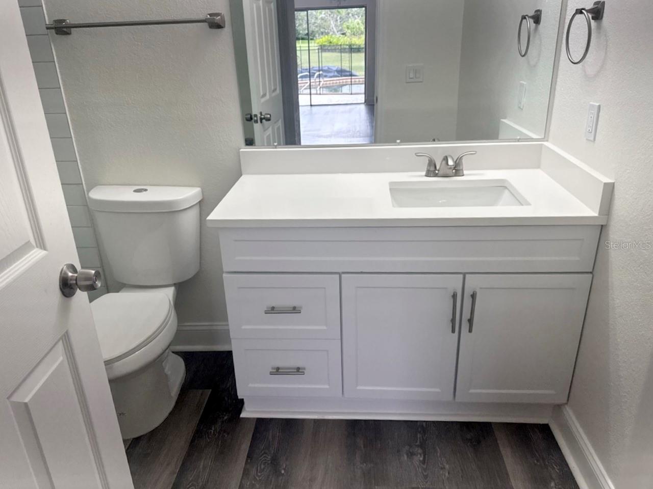 Image 20 of 40 For 7012 Greenbrier Drive