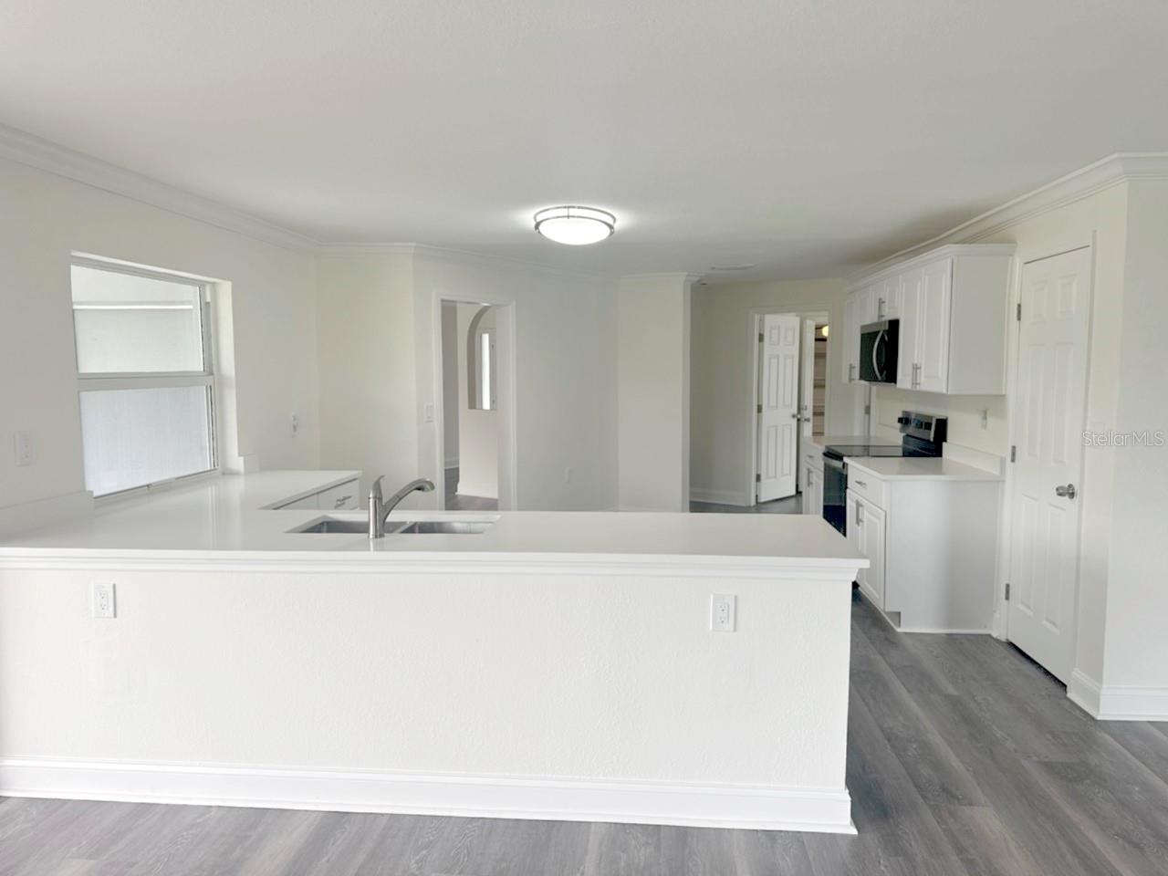 Image 28 of 40 For 7012 Greenbrier Drive