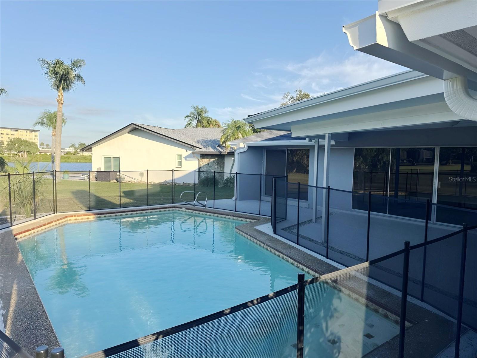 Image 8 of 40 For 7012 Greenbrier Drive