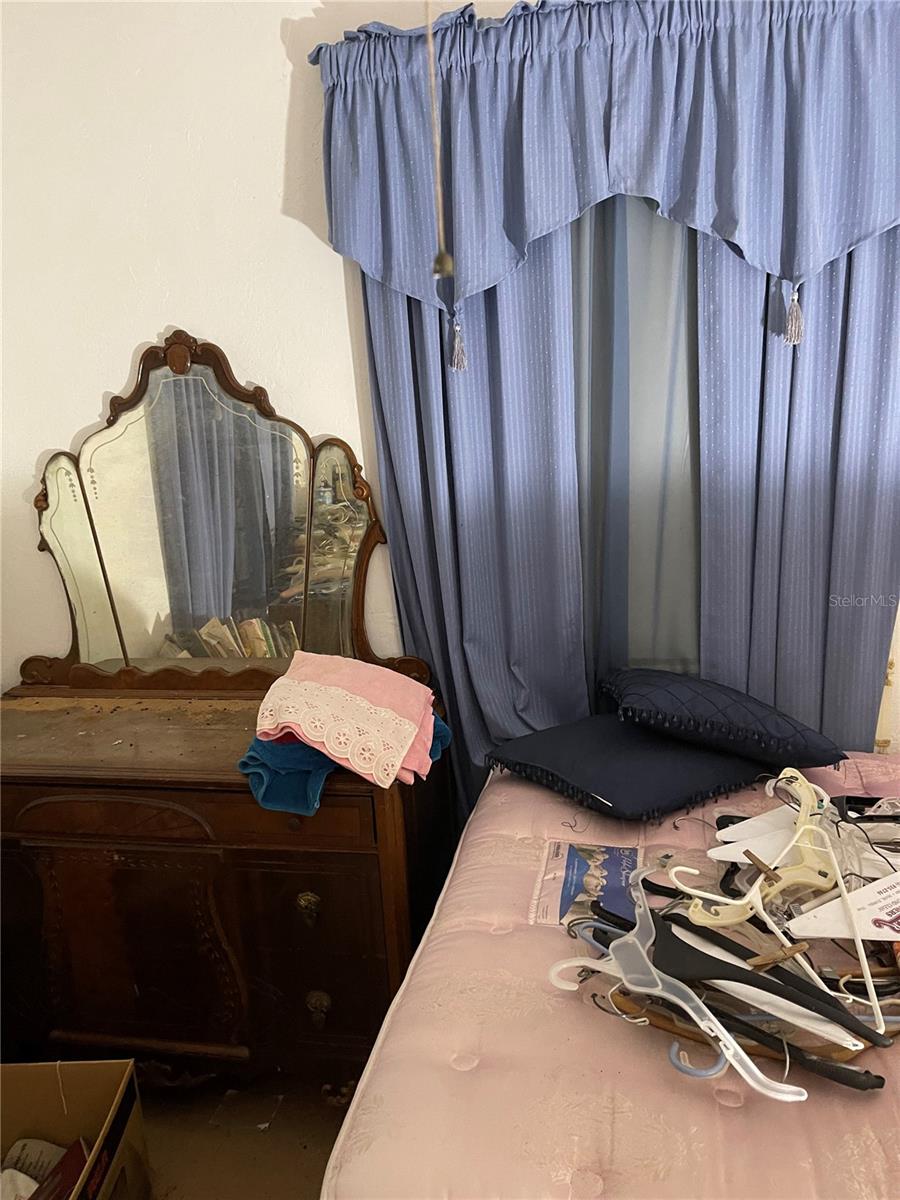 Image 22 of 58 For 1510 70th Street