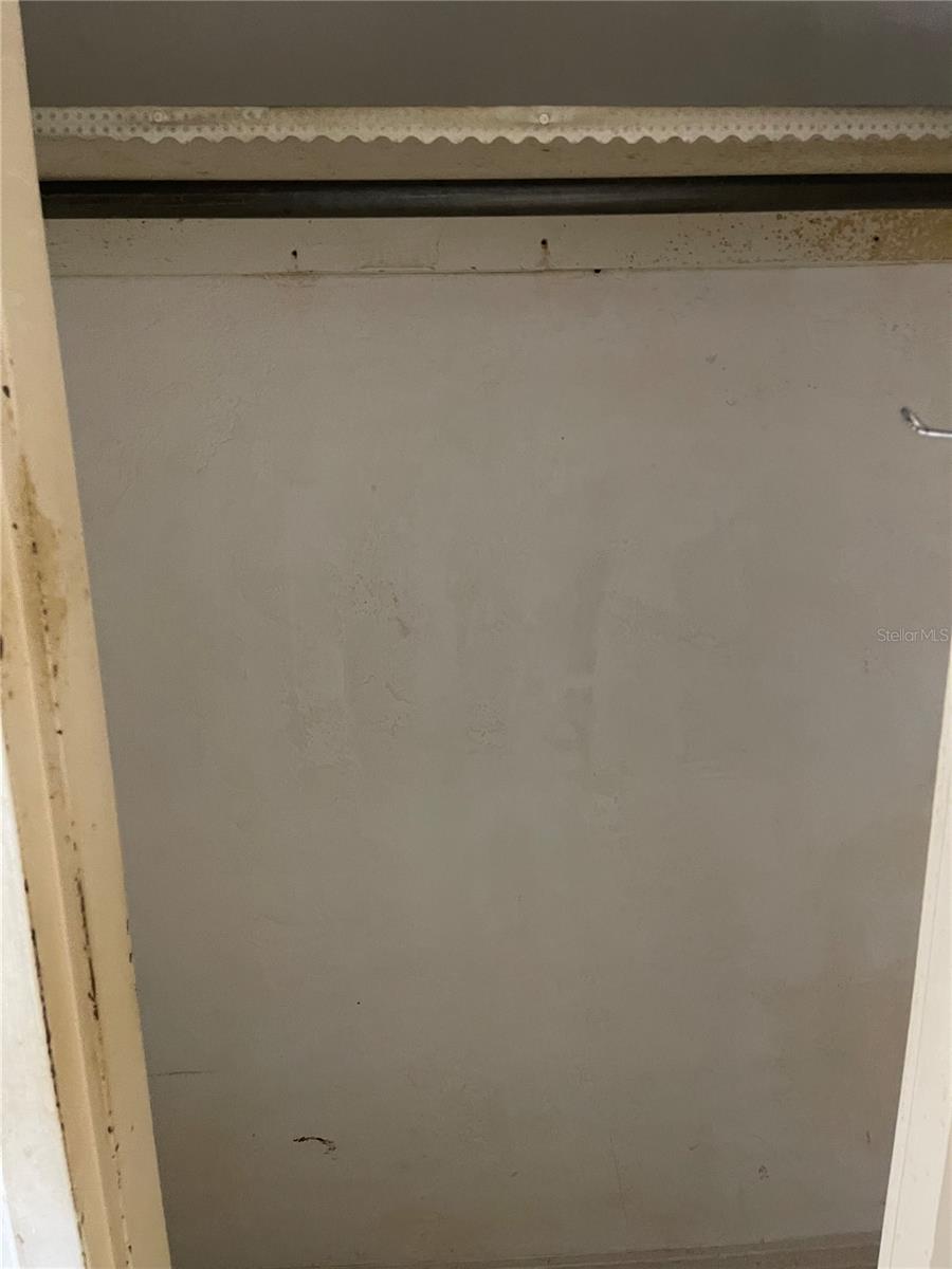 Image 27 of 58 For 1510 70th Street