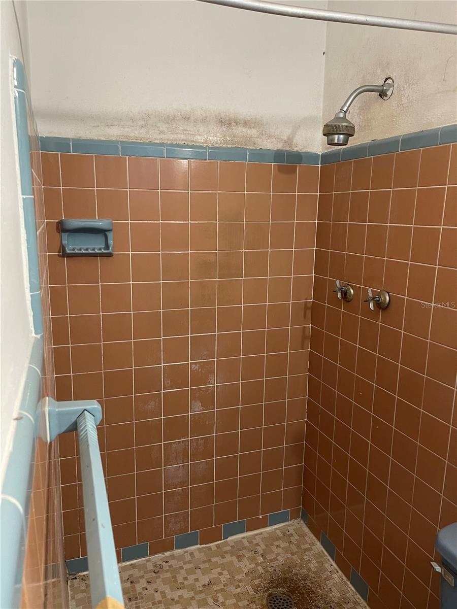 Image 4 of 58 For 1510 70th Street