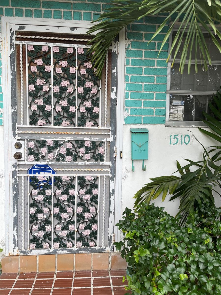 Image 41 of 58 For 1510 70th Street