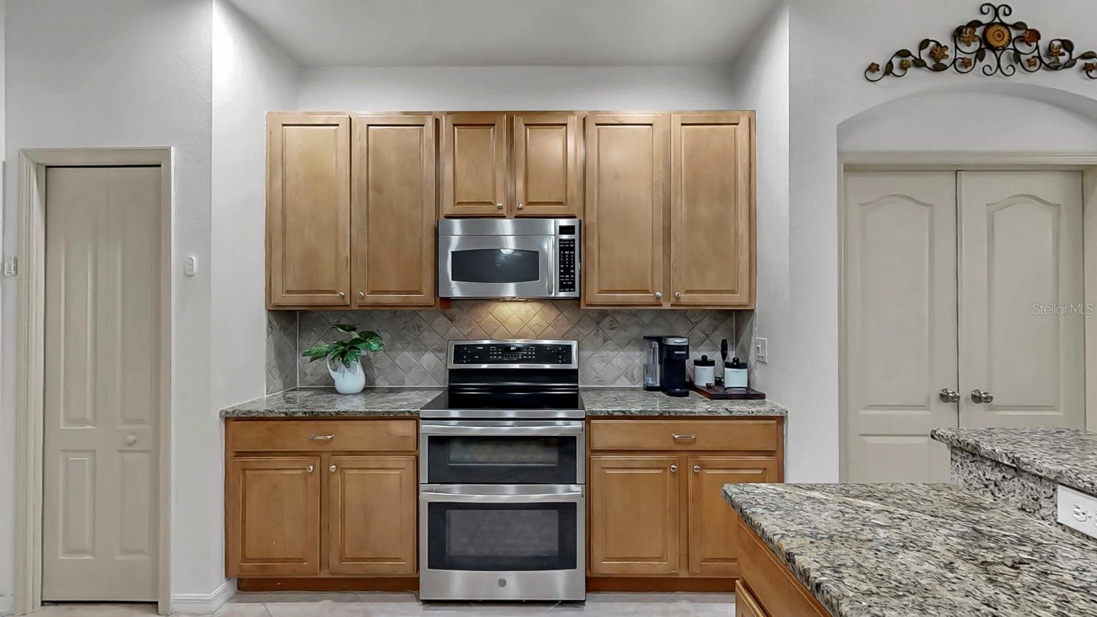 Image 13 of 48 For 614 Cedar Waxwing Drive