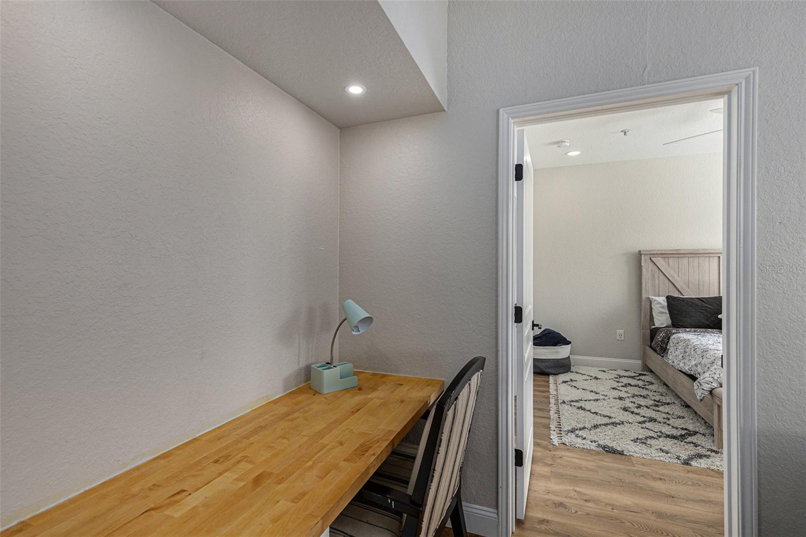 Image 18 of 27 For 5125 Palm Springs Boulevard 9202