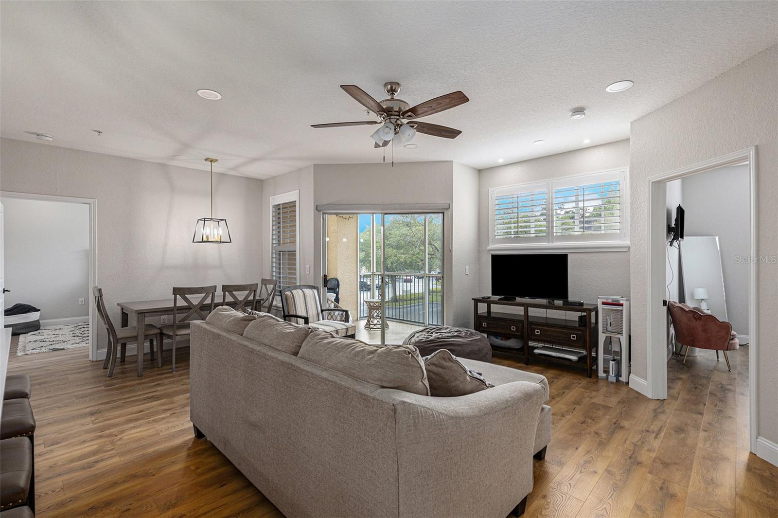 Image 3 of 27 For 5125 Palm Springs Boulevard 9202