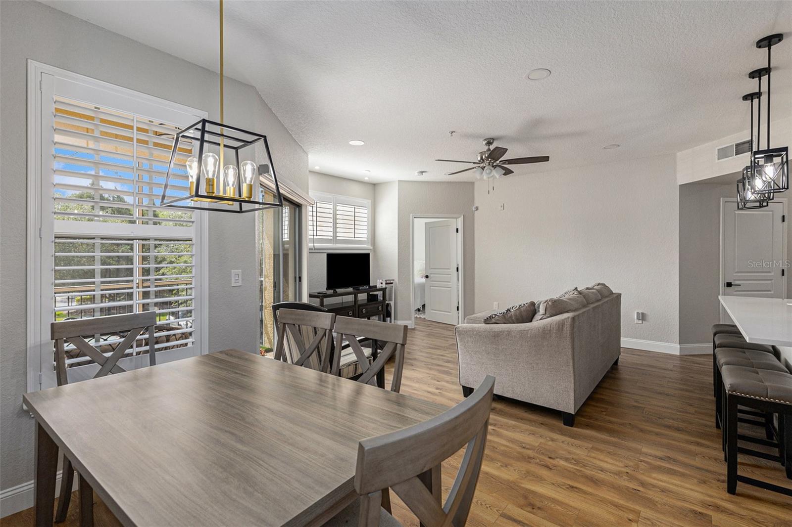 Image 6 of 27 For 5125 Palm Springs Boulevard 9202