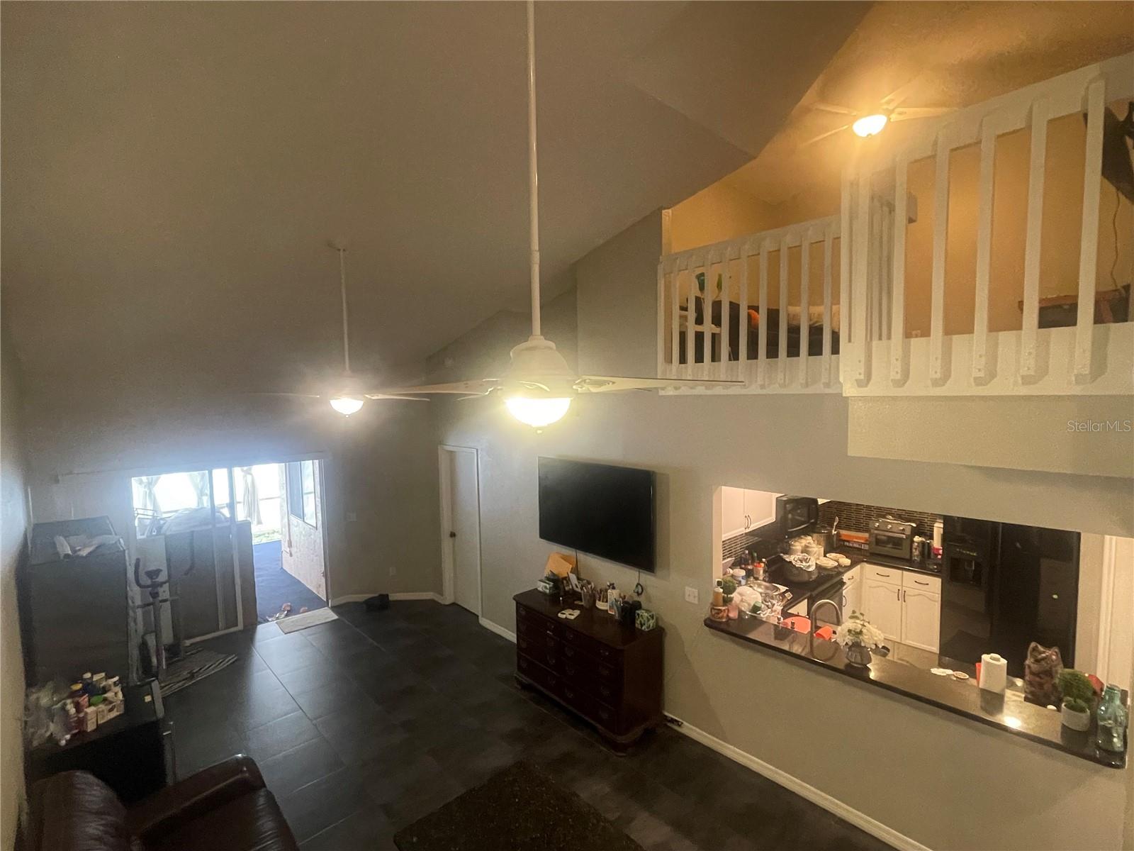 Image 11 of 52 For 6980 Ulmerton Road 3g