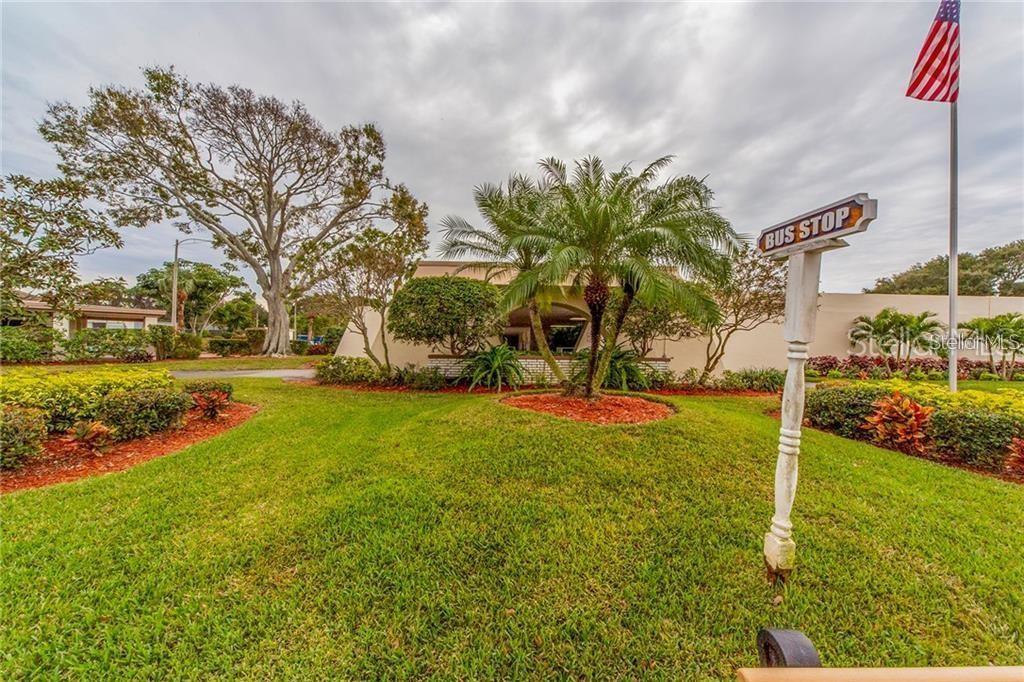 Image 21 of 36 For 5971 Terrace Park Drive N 102