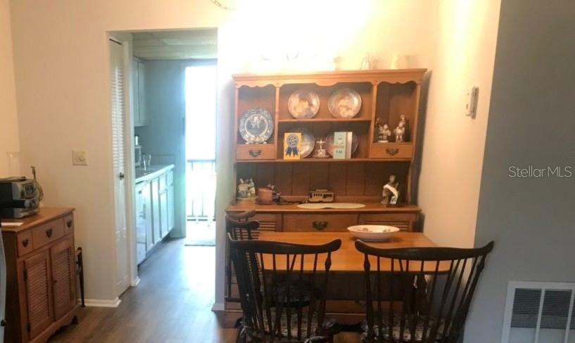 Image 4 of 36 For 5971 Terrace Park Drive N 102