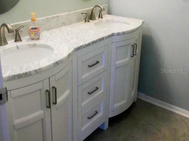 Image 8 of 36 For 5971 Terrace Park Drive N 102