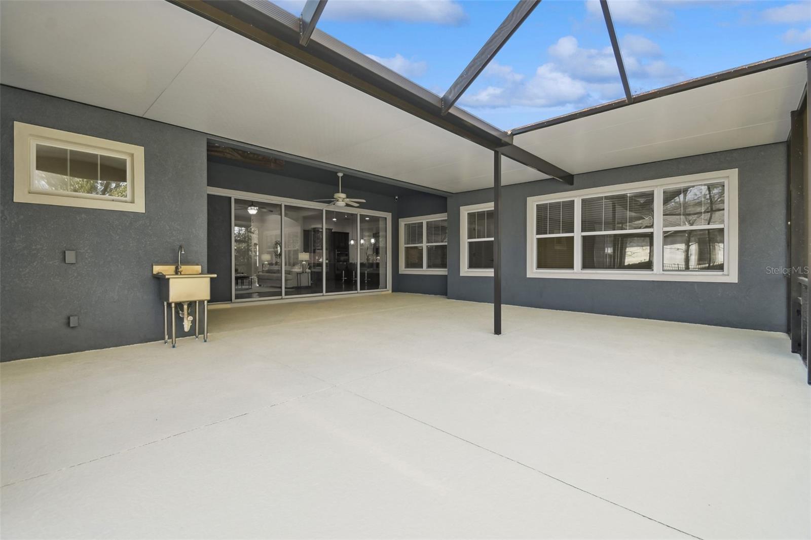 Image 41 of 86 For 19411 Ranchview Court