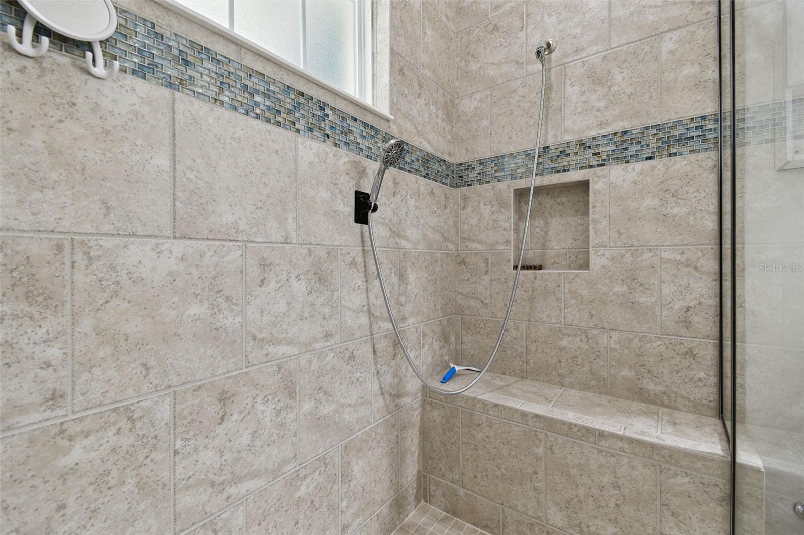 Image 42 of 86 For 19411 Ranchview Court