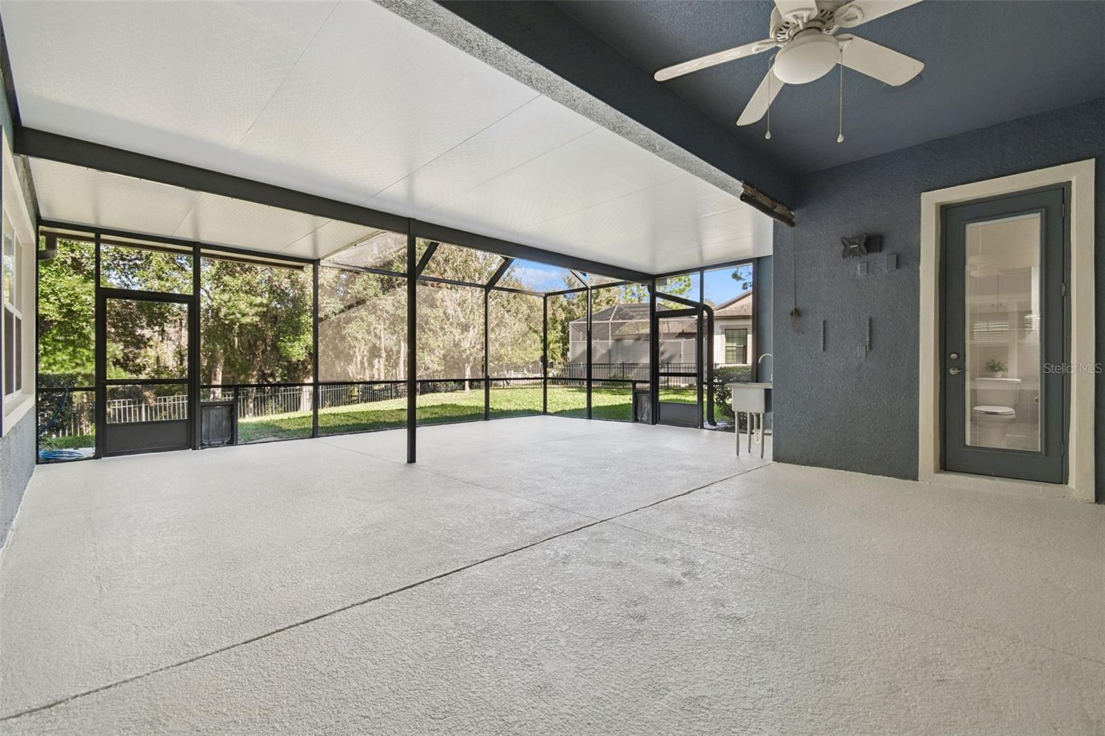 Image 9 of 86 For 19411 Ranchview Court