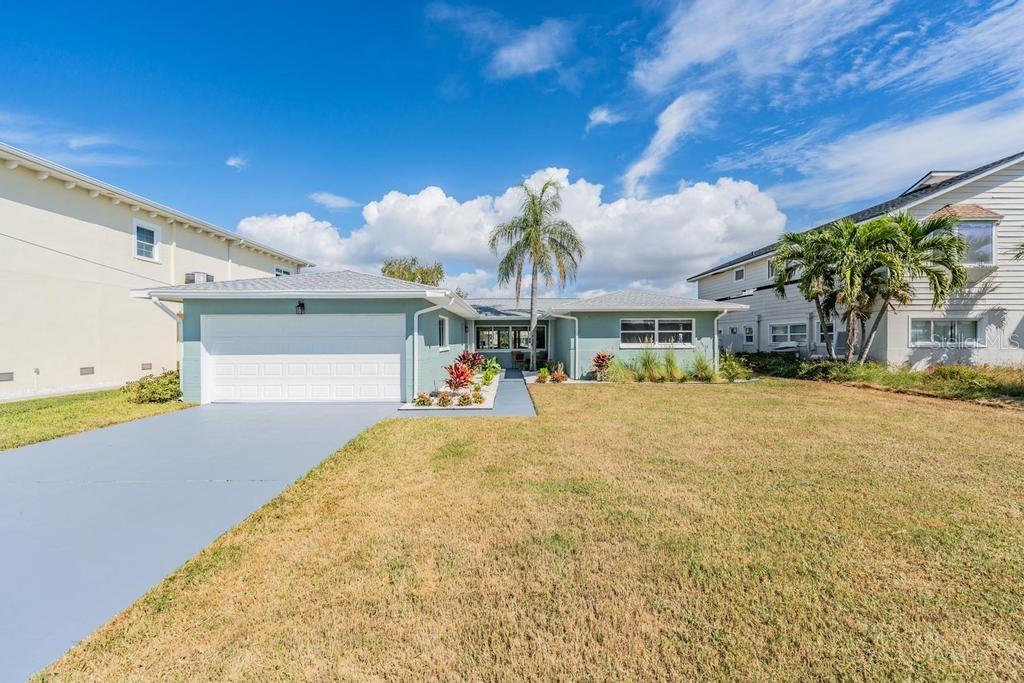 Image 36 of 40 For 11305 5th Street E