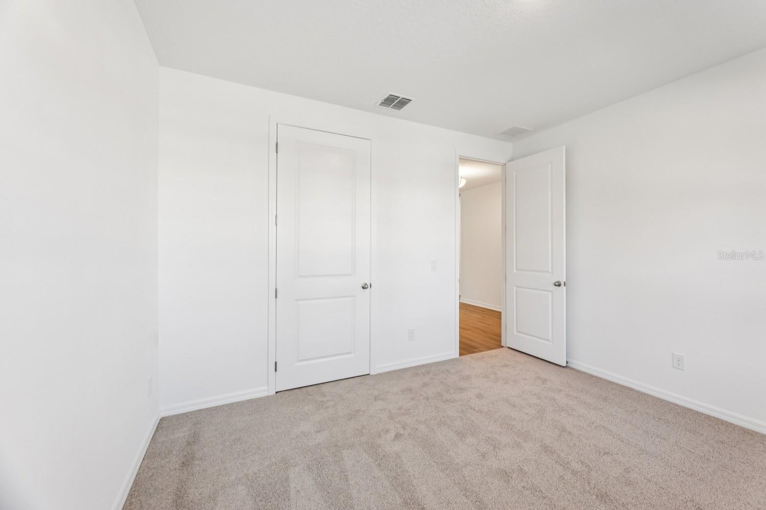 Image 14 of 30 For 2190 Broadbrook Drive