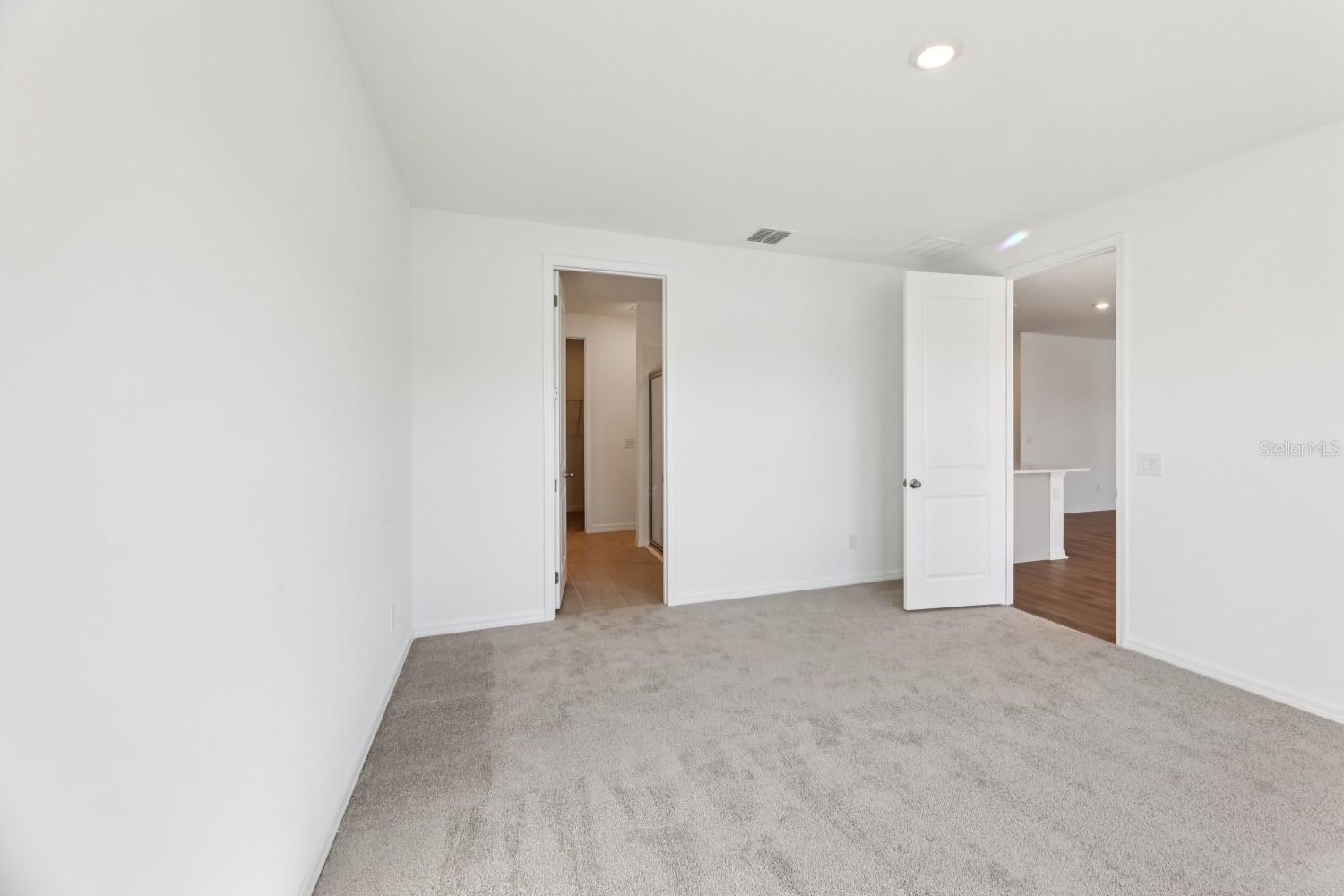 Image 21 of 30 For 2190 Broadbrook Drive