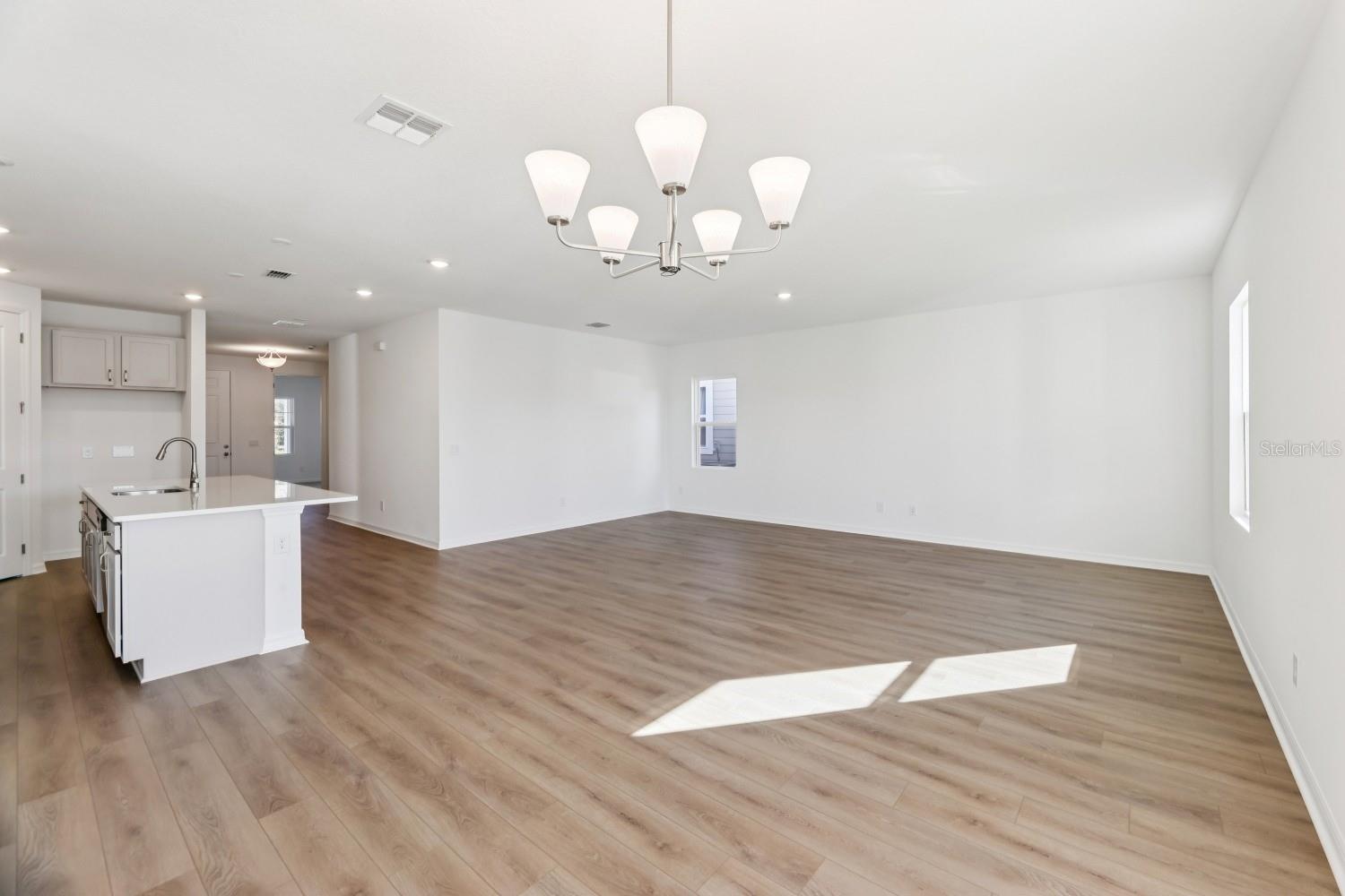 Image 6 of 30 For 2190 Broadbrook Drive