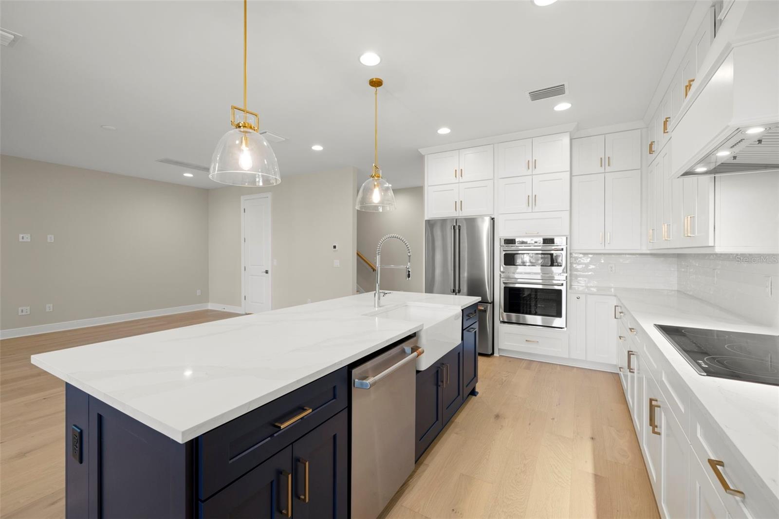 Image 10 of 34 For 4603 San Jose Street