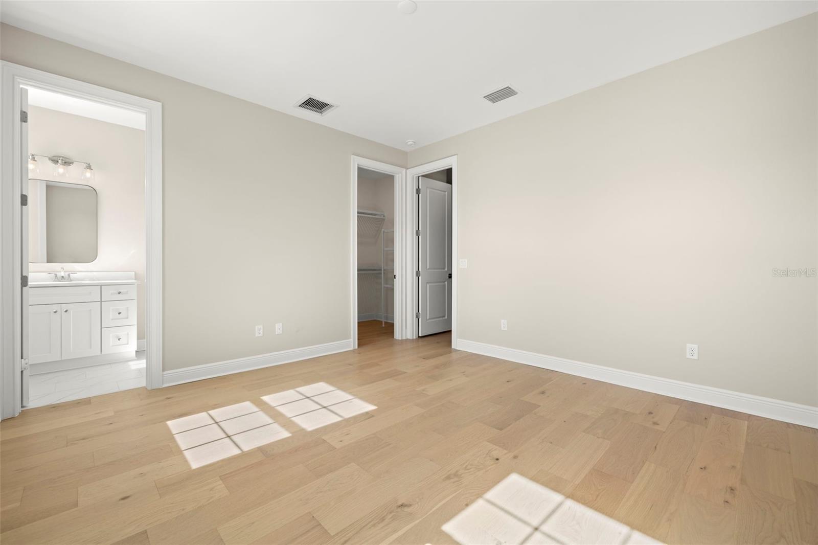 Image 19 of 34 For 4603 San Jose Street