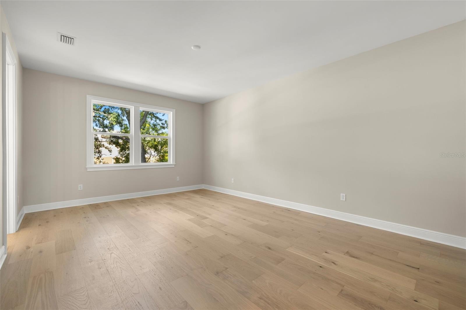 Image 29 of 34 For 4603 San Jose Street