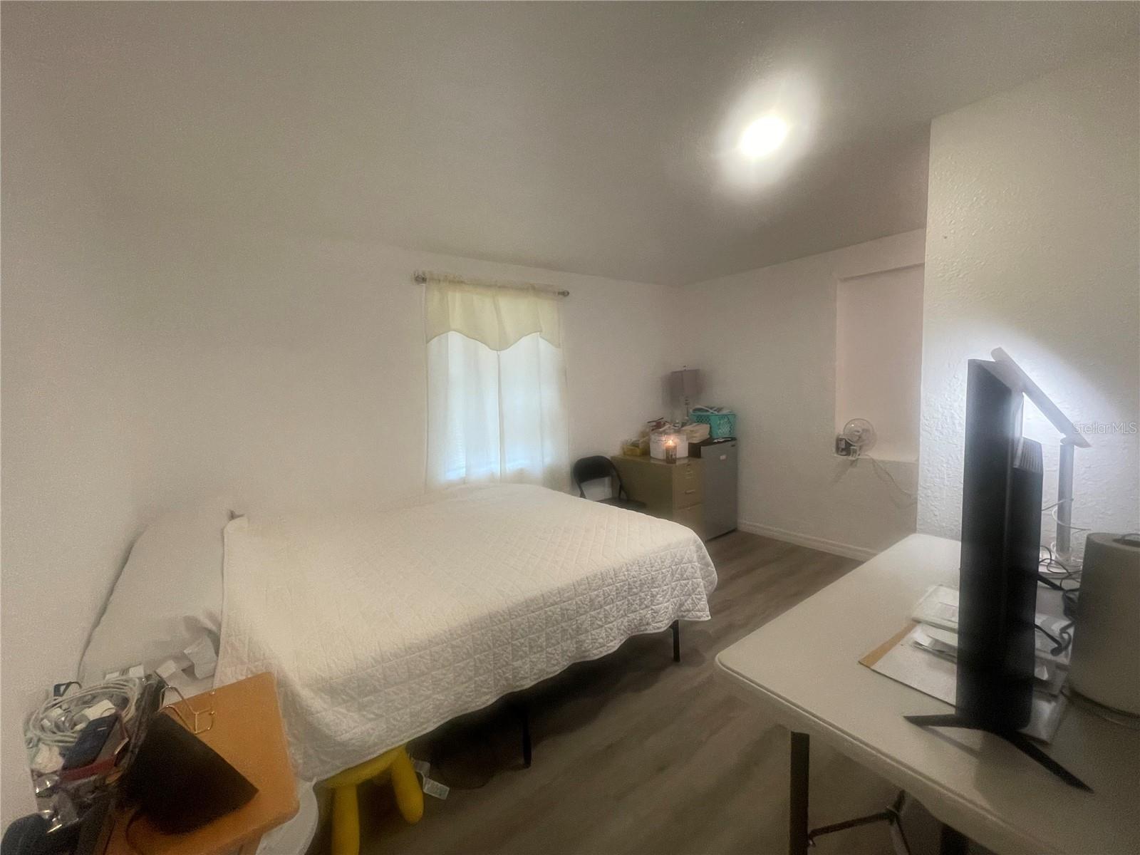 Image 18 of 50 For 3950 45th Avenue N