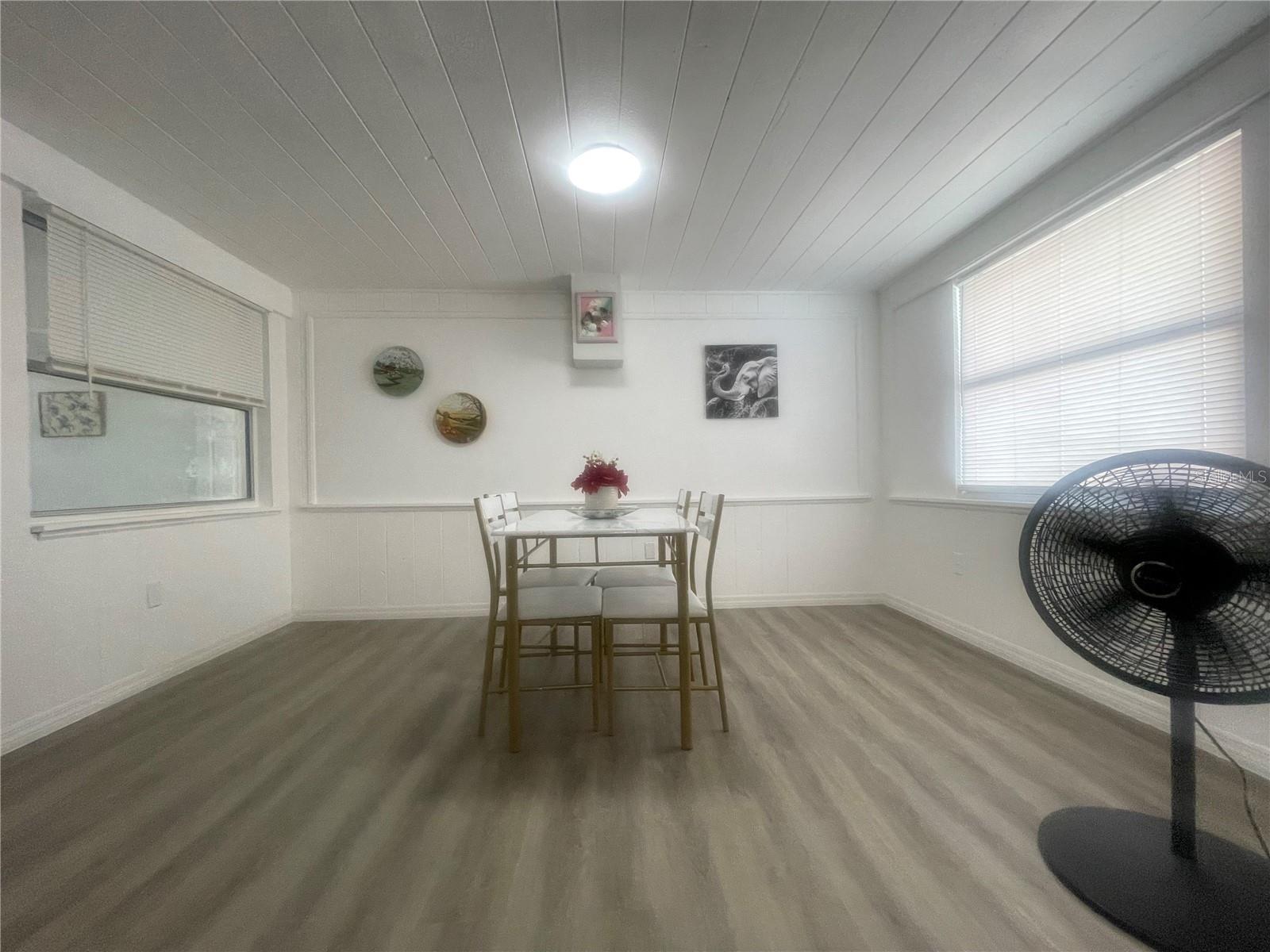 Image 29 of 50 For 3950 45th Avenue N